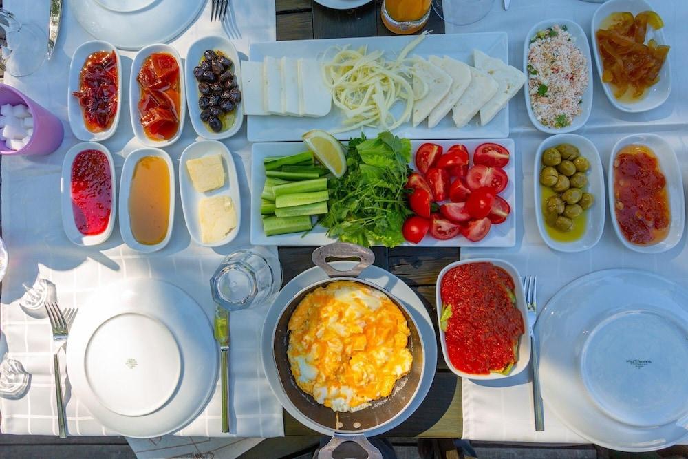 VILLA ASLI PARADISE: PRIVATE POOL, A/C, WIFI, CAR NOT REQUIRED, ECO-FRIENDLY - 2226 — DALYAN — фотография отеля №21