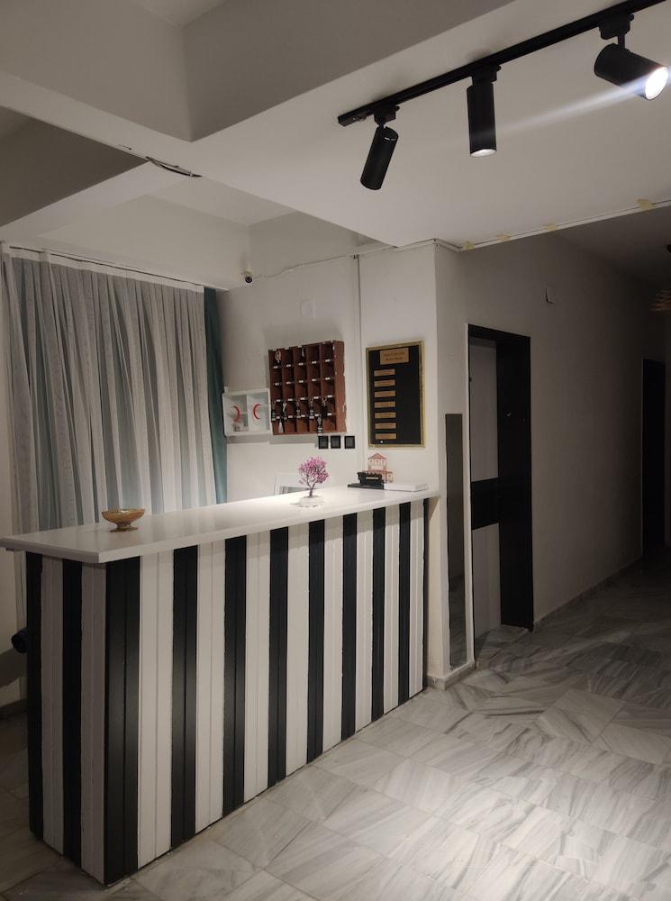 LA BONITA CESME (ADULTS ONLY) — CESME