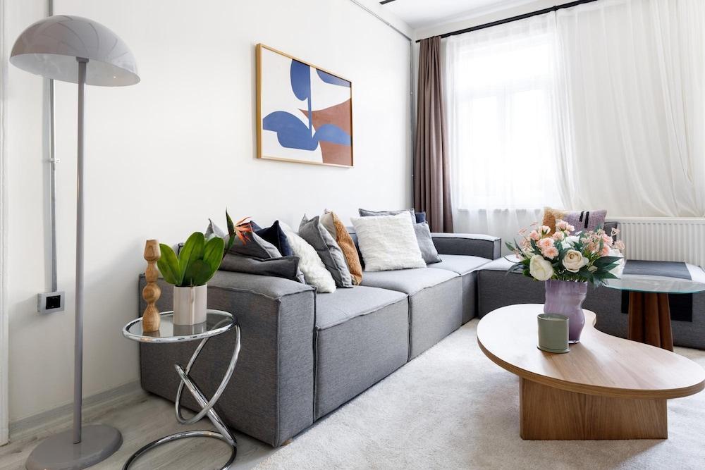 CHIC FLAT 5 MIN TO GALATA TOWER IN ISTIKLAL AVE — ISTANBUL — fotografie hotel nr. 26