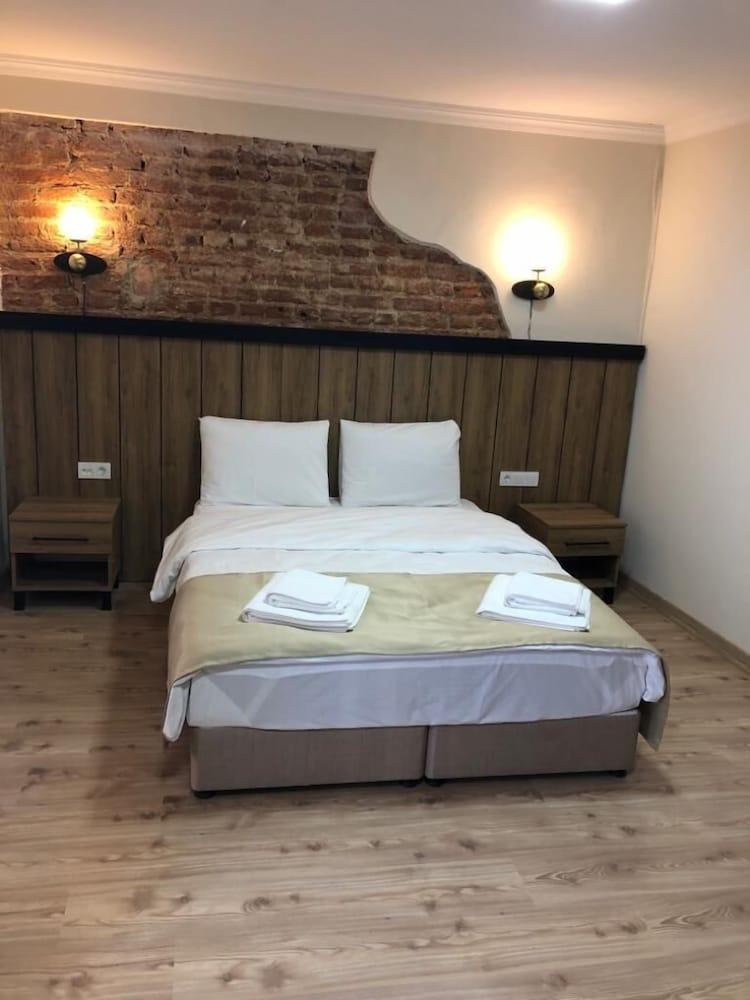 TAKSIM 8 SUITES — ISTANBUL — фотография отеля №2