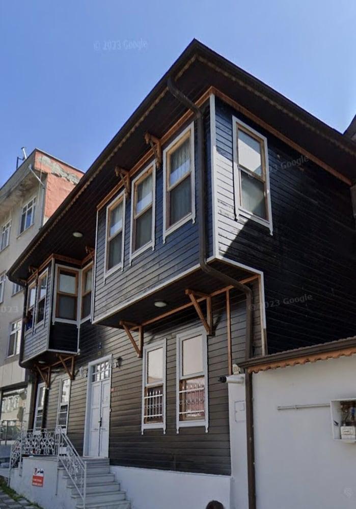 SWEET HOME KADIKOY — ISTANBUL