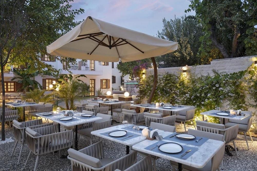 MELLOW BLUE HOTEL — SEFERIHISAR — фотография отеля №11