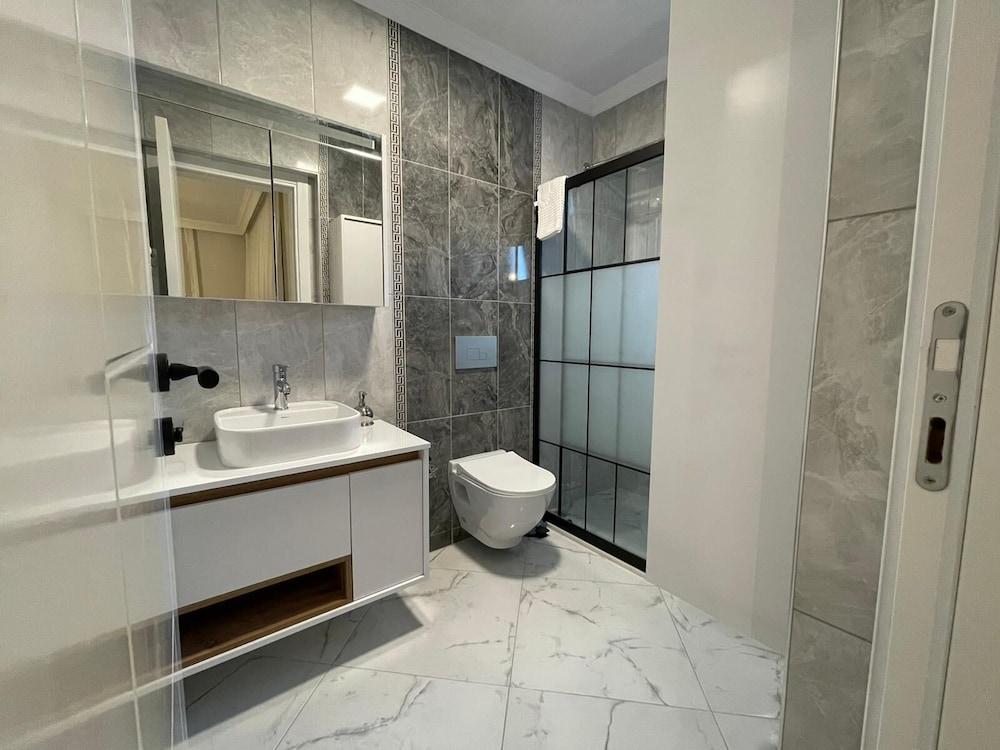 INVITING 4-BED VILLA LINA WITH LUX POOL — DALYAN — fotografie hotel nr. 9