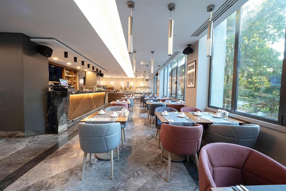 RADISSON HOTEL ISTANBUL HARBIYE — ISTANBUL — fotografie hotel nr. 31