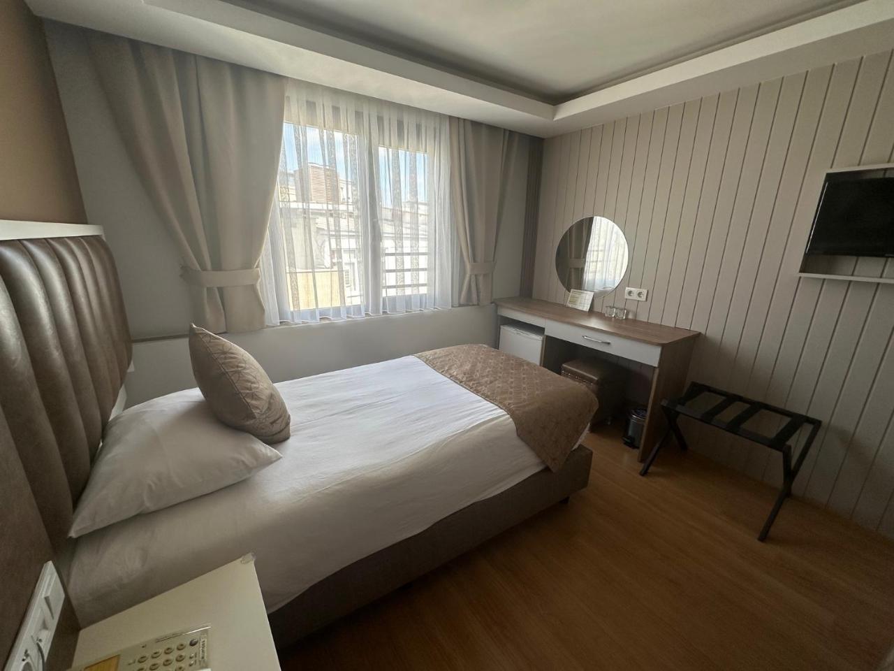 SUREYYA HOTEL — ISTANBUL