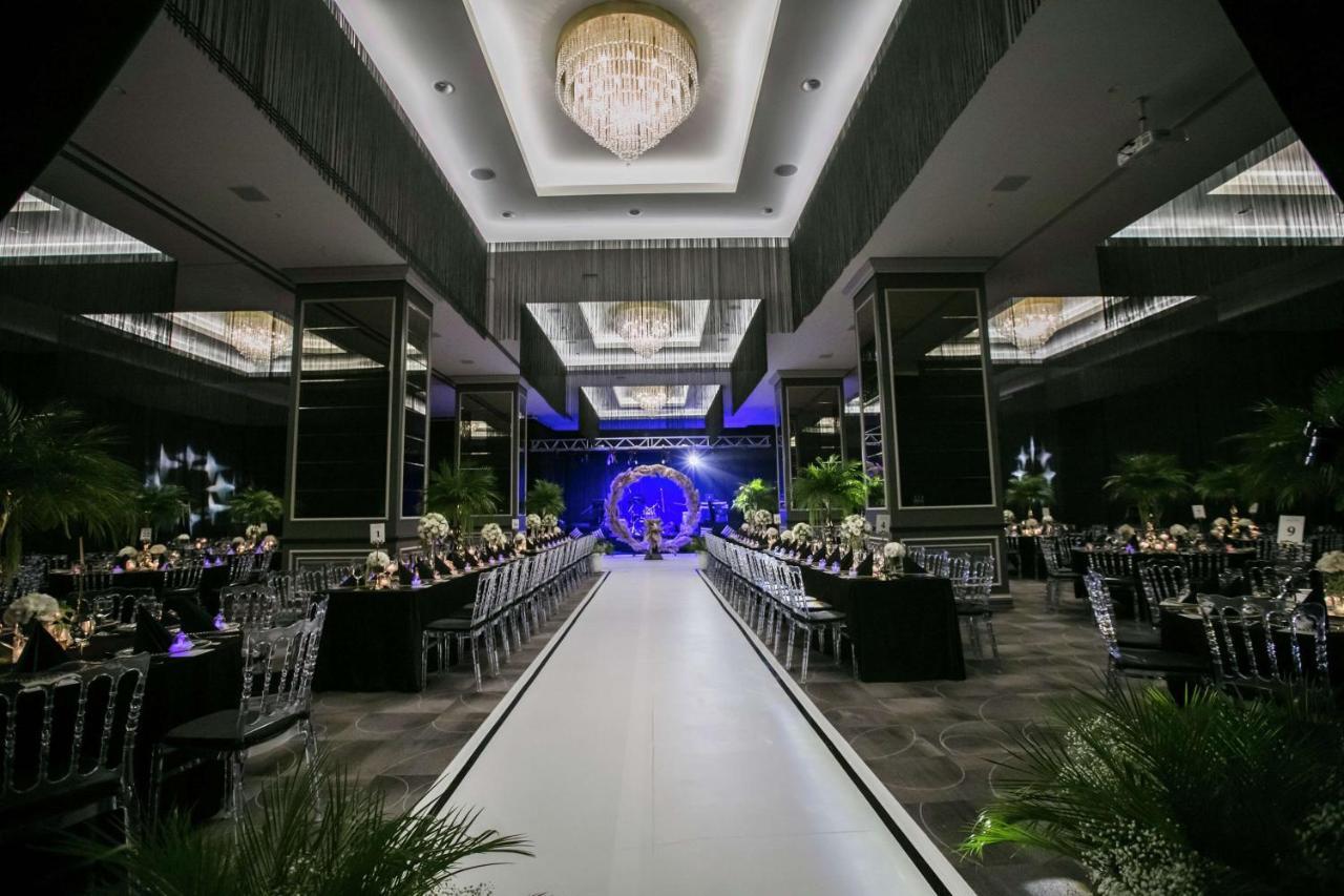 DOUBLETREE BY HILTON IZMIR AIRPORT — IZMIR — фотография отеля №25