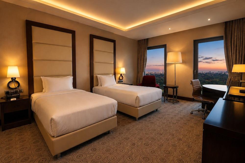 DOUBLETREE BY HILTON ISTANBUL TOPKAPI — ISTANBUL — фотография отеля №12