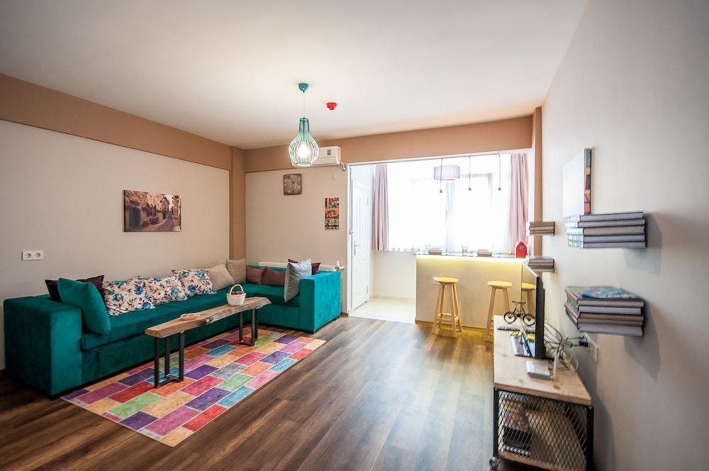 NEWWAY APARTMENTS — ISTANBUL