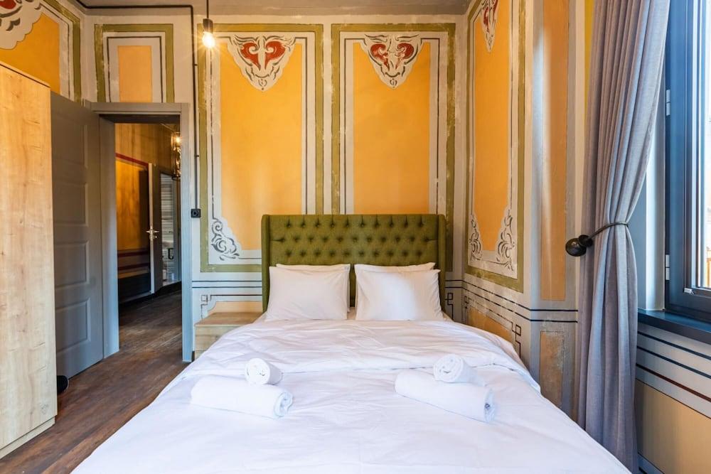MISSAFIR HISTORICAL FLAT WITH HAMMAM NEAR TAKSIM — ISTANBUL — фотография отеля №12