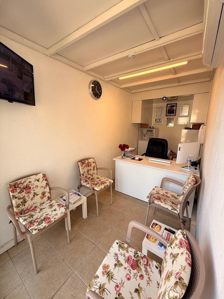 PINKY APART OTEL — BODRUM — фотография отеля №2