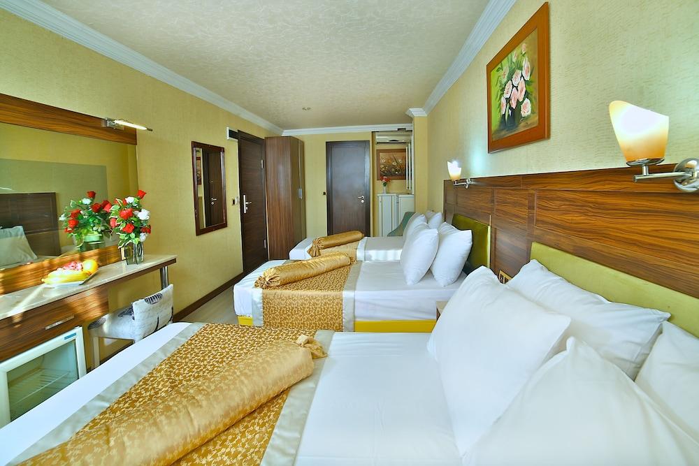 THE CENTER HOTEL — ISTANBUL