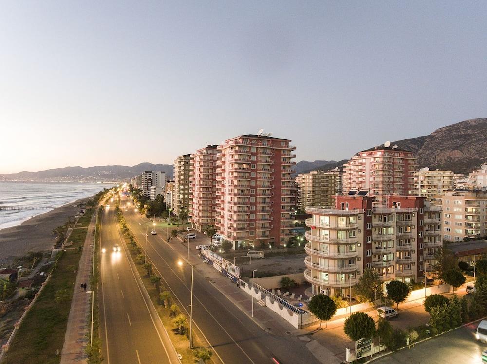 MILANO BEACH FAMILY HOTEL — ALANYA