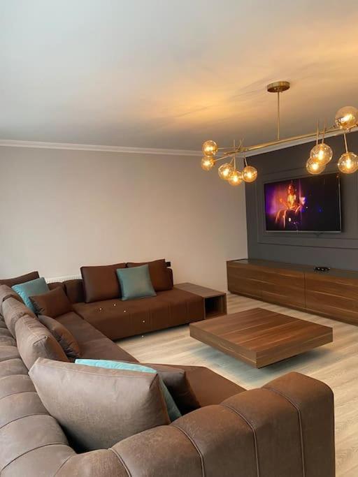 WHOLE APARTMENT AT THE HEART OF SISLI NISANTASI K — ISTANBUL — фотография отеля №9