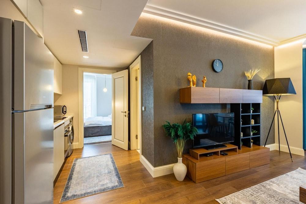 STYLISH FLAT NEAR TRENDY ATTRACTIONS IN BEYOGLU — ISTANBUL — fotografie hotel nr. 8