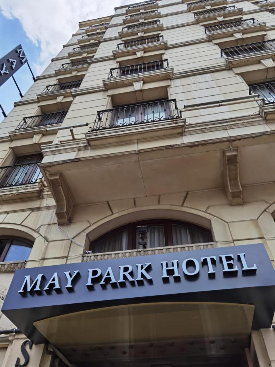 MAY PARK HOTEL — IZMIR