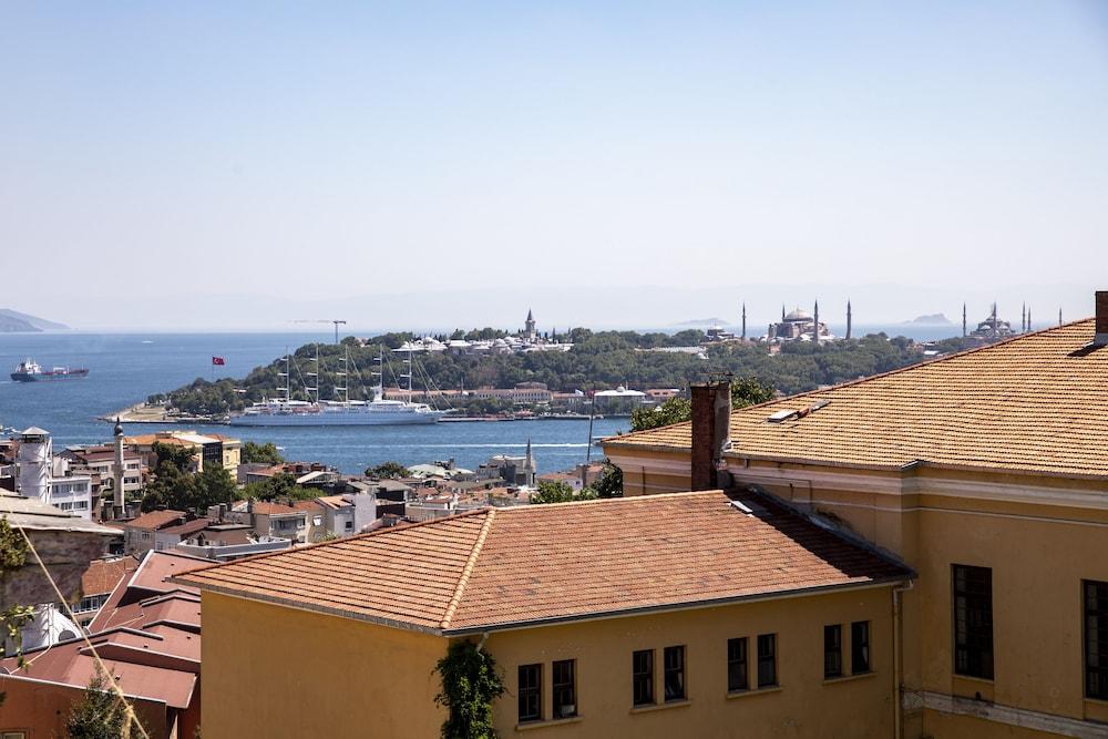 ROYAL TAKSIM SUITES — ISTANBUL — фотография отеля №30