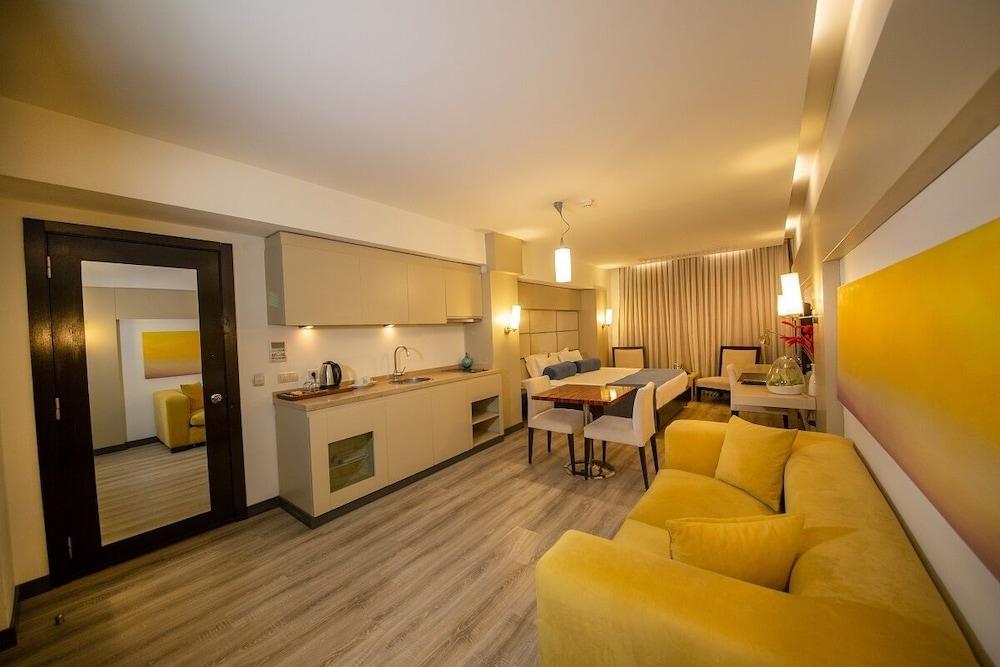 MY HOTEL — IZMIR — фотография отеля №20
