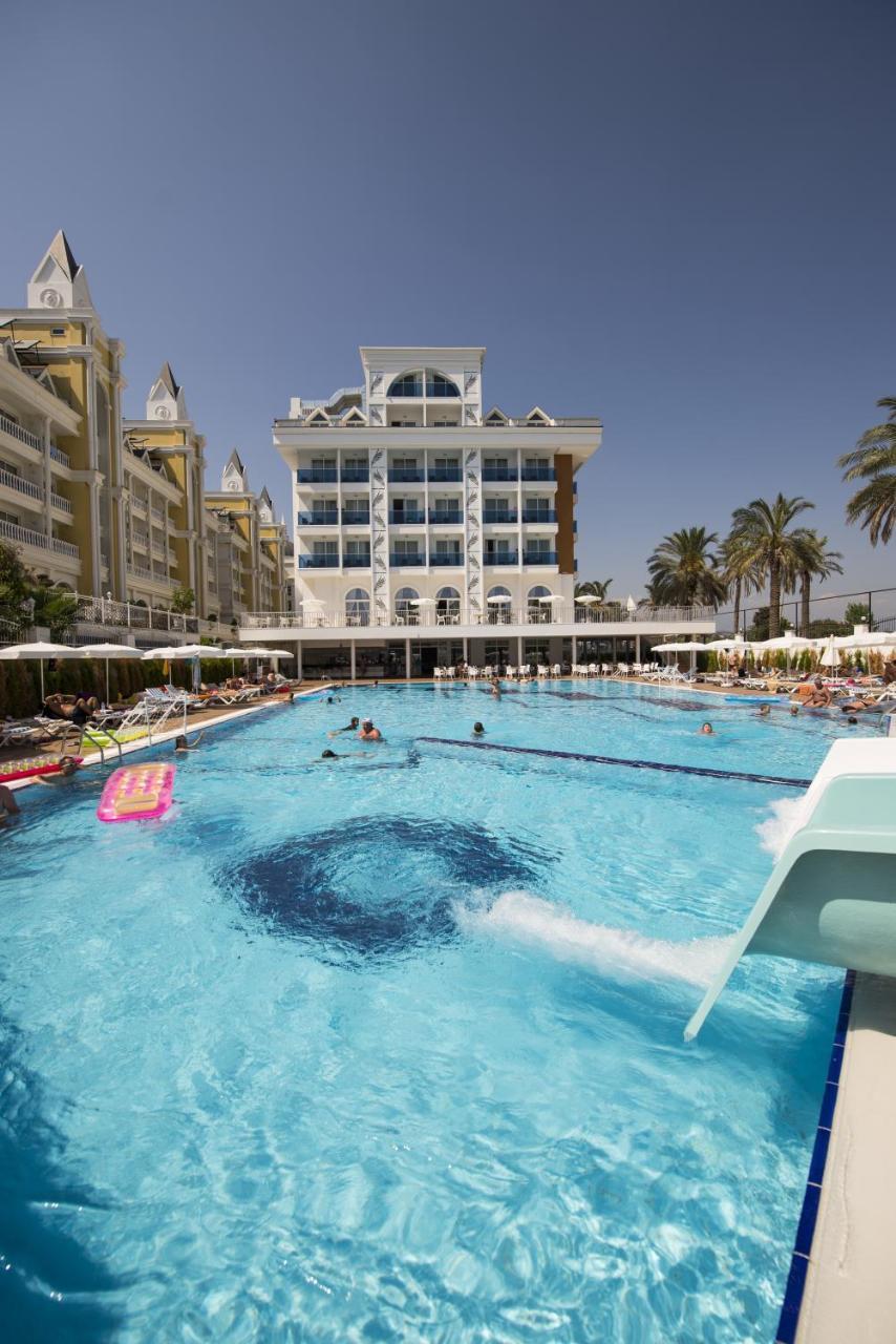 PALM WORLD RESORT & SPA SIDE — SIDE