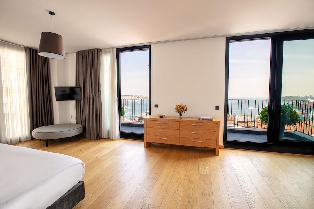 ANDO LIVING - TAKSIM GUMUSSUYU TOWNHOUSE — ISTANBUL — фотография отеля №5