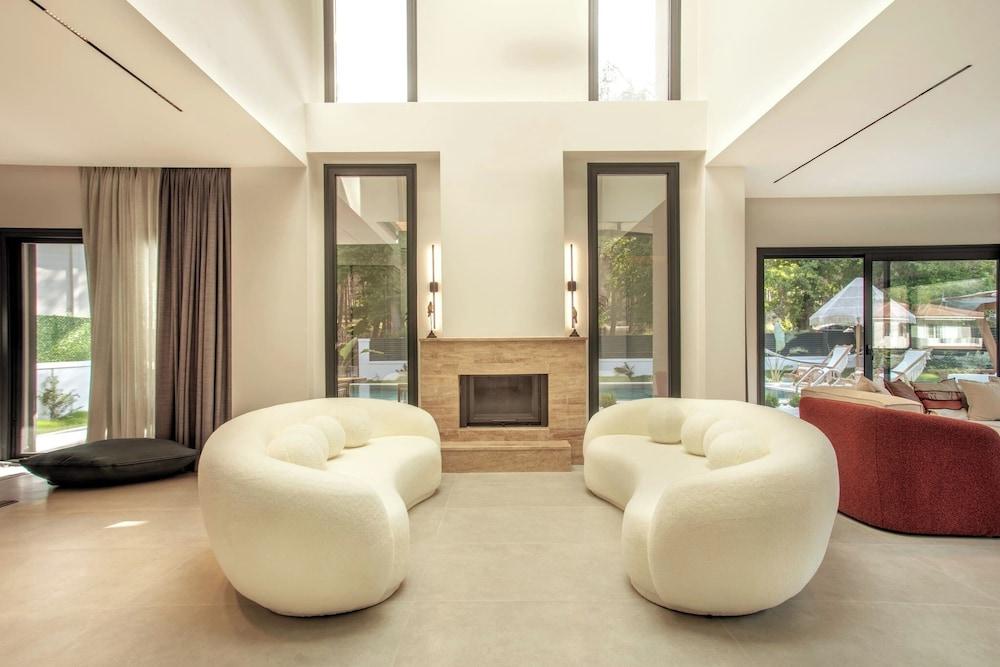 SPACIOUS 4BR VILLA PERFECT FOR FAMILIES & FRIENDS — MARMARIS — fotografie hotel nr. 8