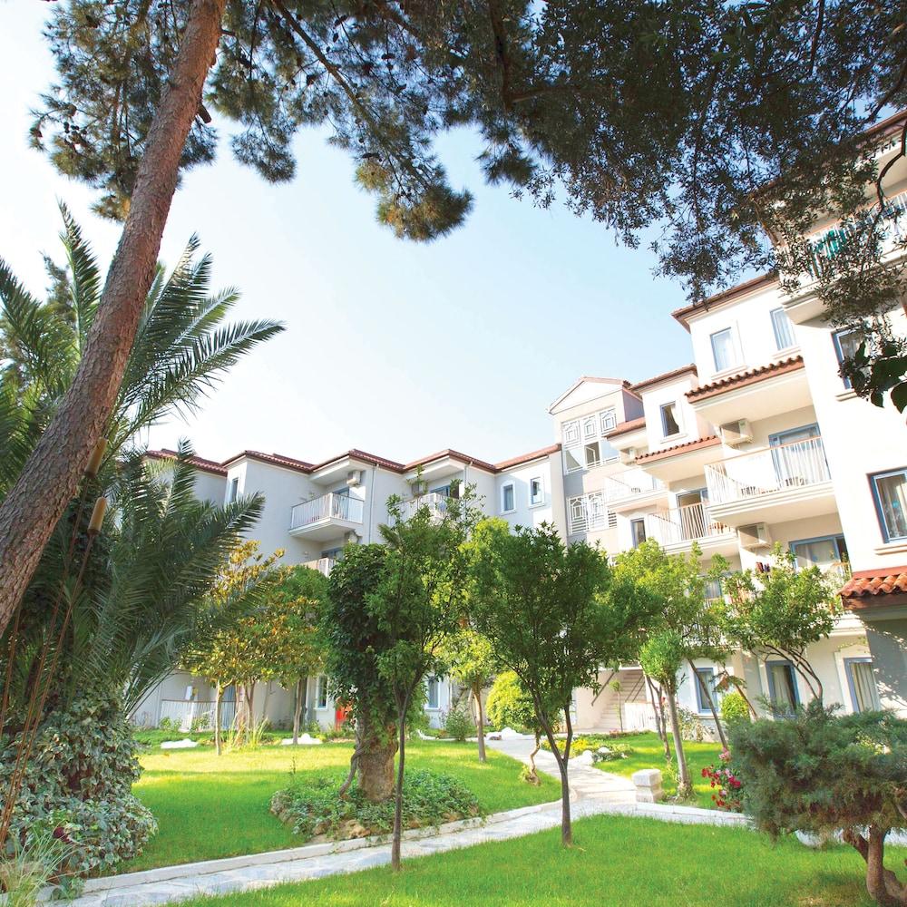 PALOMA MARINA SUITES (ADULTS ONLY) — KUSADASI — фотография отеля №17