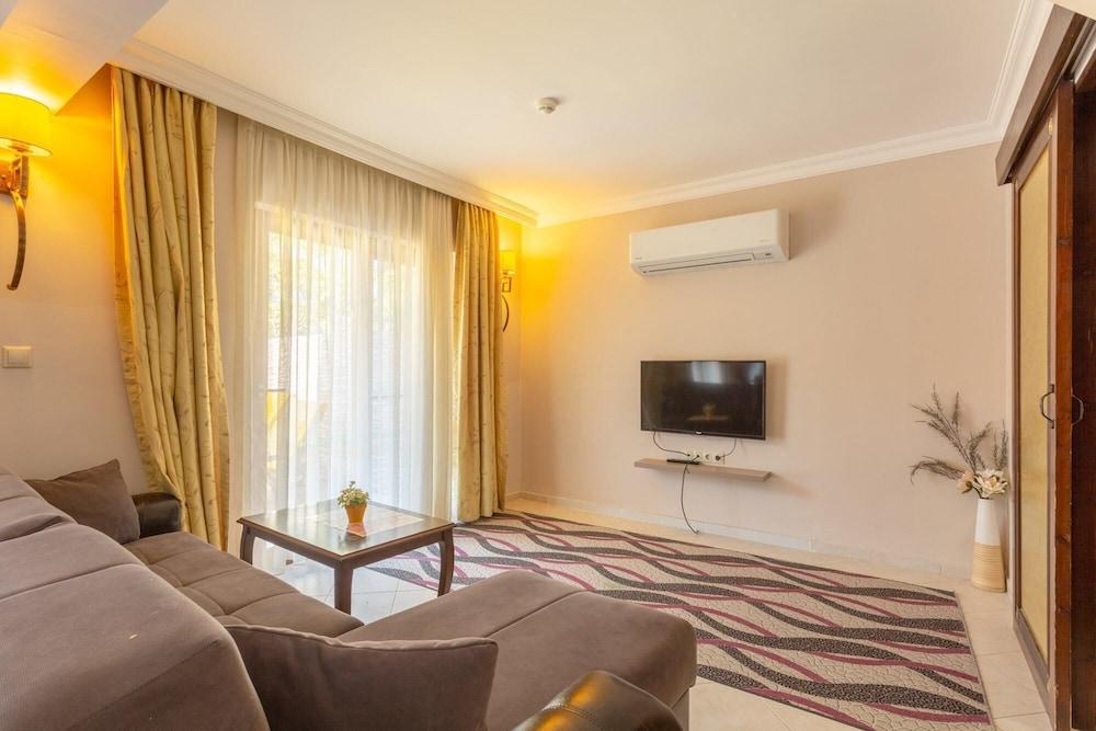 VILLA ASLI PARADISE: PRIVATE POOL, A/C, WIFI, CAR NOT REQUIRED, ECO-FRIENDLY - 2226 — DALYAN — фотография отеля №5
