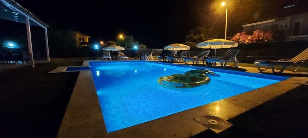 REMARKABLE 4-BED VILLA ANKA PRIVATE POOL — DALYAN — фотография отеля №5
