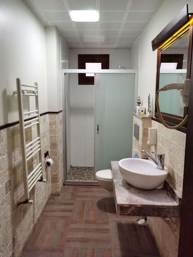 KAPTAN MOTEL — SEFERIHISAR — фотография отеля №29
