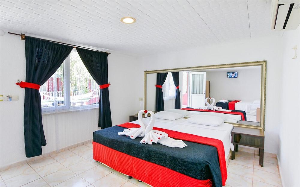 ALTINKUM BUNGALOW HOTEL — SIDE — фотография отеля №18