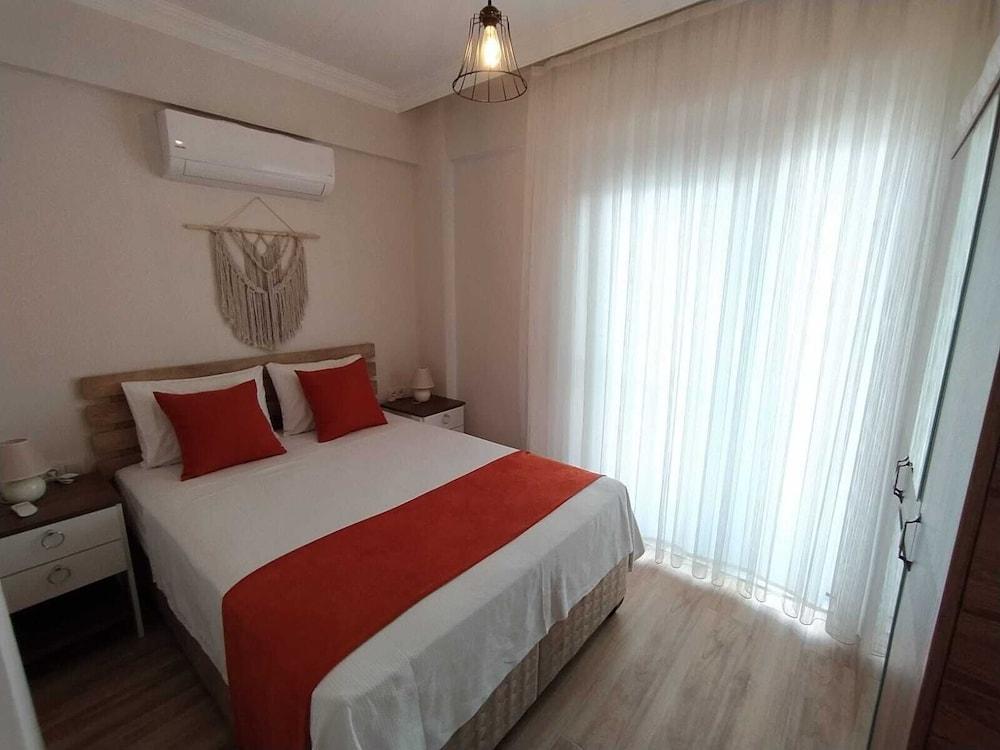 GOCEK FLORA SUITES — GOCEK