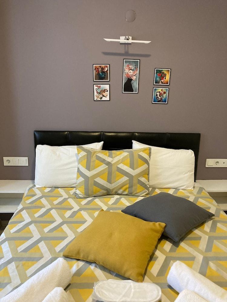 OYKU TADINDA PANSIYON — SEFERIHISAR — fotografie hotel nr. 3