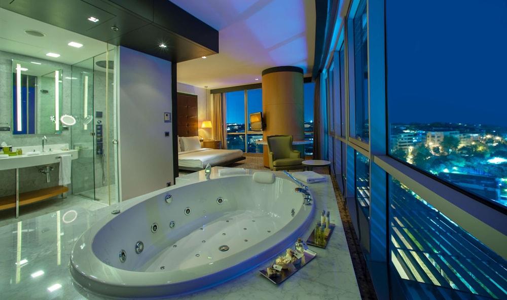 DOUBLETREE BY HILTON HOTEL ISTANBUL - MODA — ISTANBUL — fotografie hotel nr. 14