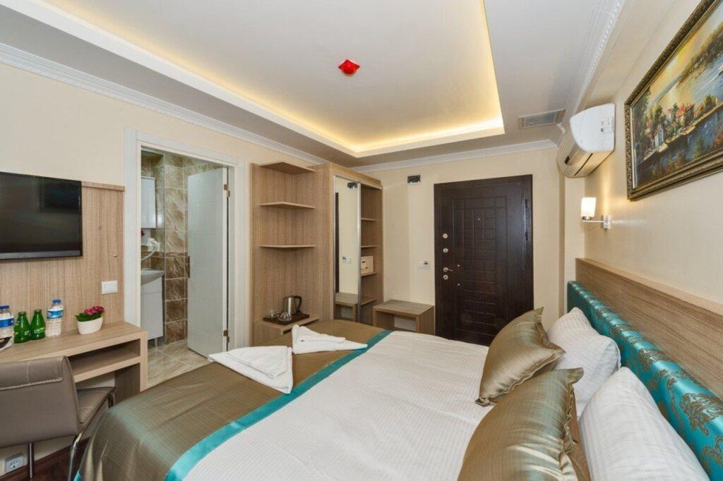 LE PREMIER HOUSE — ISTANBUL