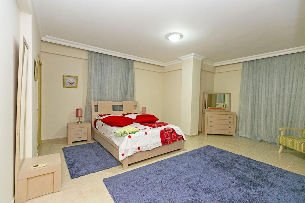 PARADISE TOWN VILLA ROYAL — BELEK
