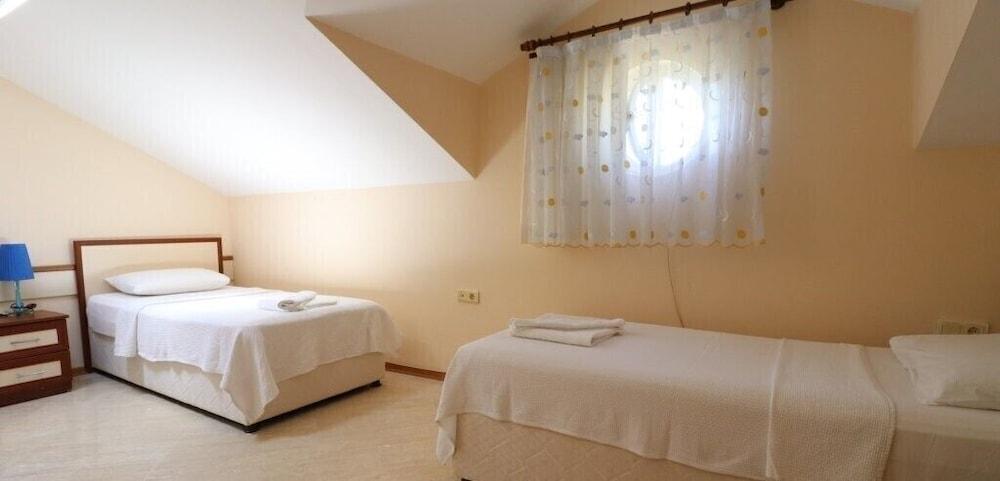 VILLA RN4C BY JOYLETTINGS — FETHIYE — fotografie hotel nr. 2