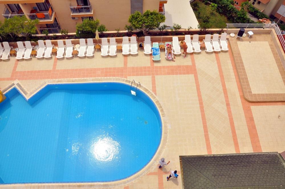 BLUE NIGHT HOTEL — KONAKLI