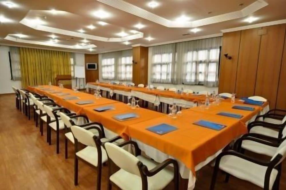 FLORYA PARK HOTEL — ISTANBUL — фотография отеля №31