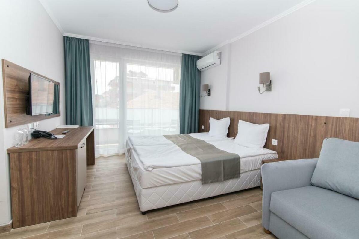 CINEMA HOTEL — PRIMORSKO — fotografie hotel nr. 21