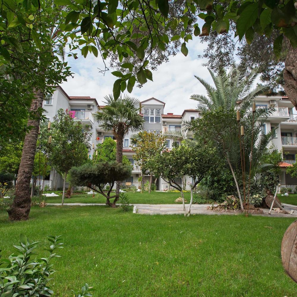 PALOMA MARINA SUITES (ADULTS ONLY) — KUSADASI — фотография отеля №33