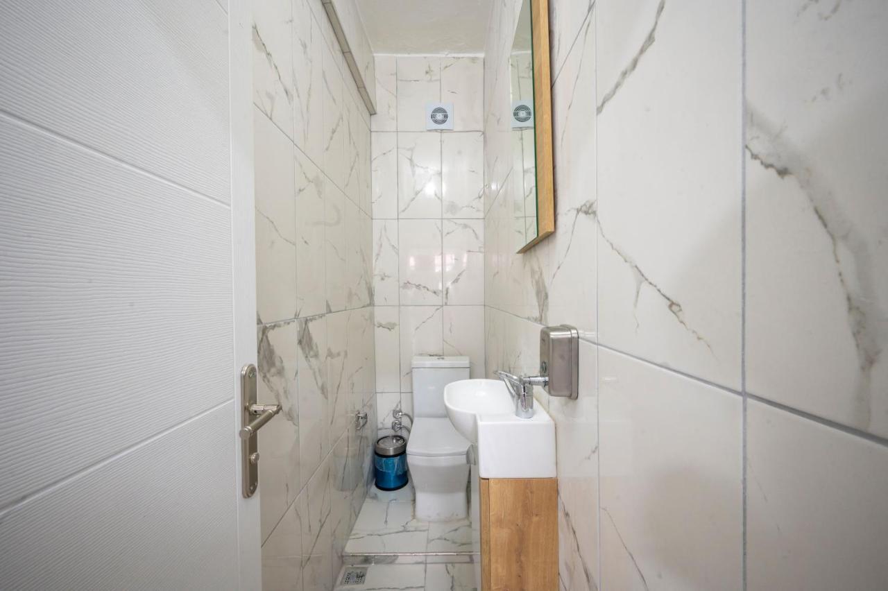 XALILA HOSTEL & CAFE LADIES ROOM (ADULTS ONLY) — ISTANBUL — фотография отеля №5