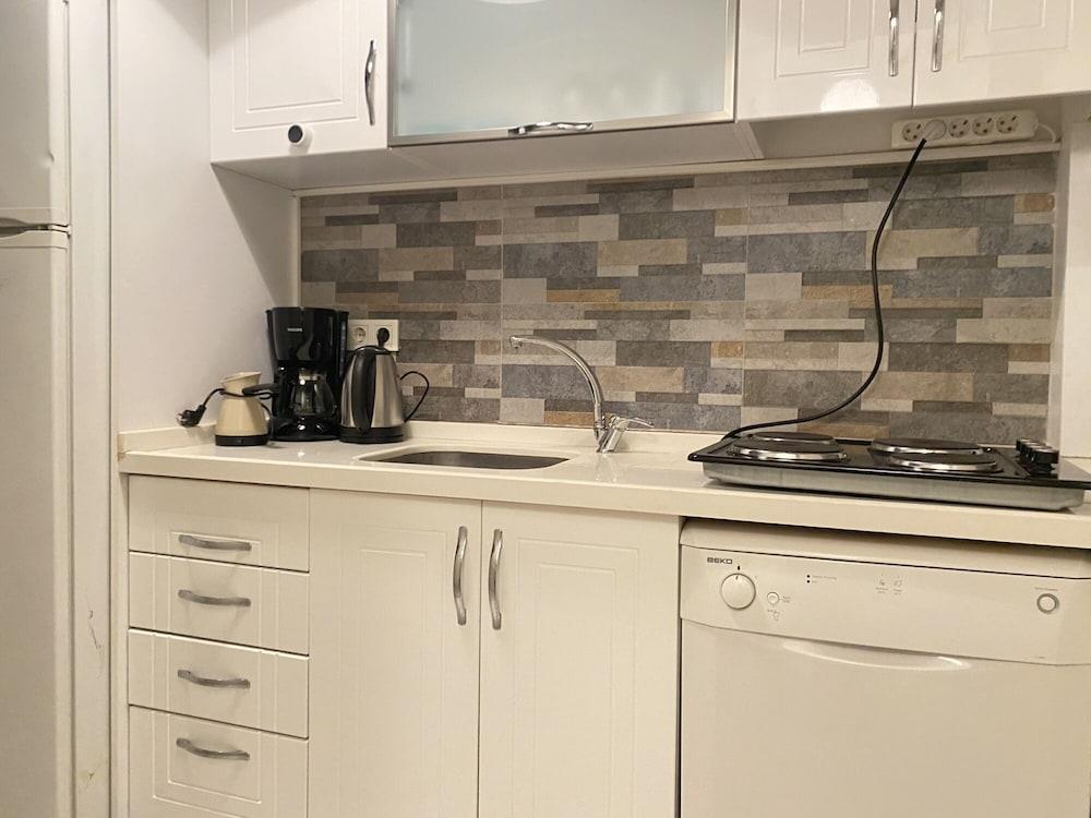 EXQUISITE AND SPACIOUS FLAT IN CENTRAL SISLI — ISTANBUL — fotografie hotel nr. 13