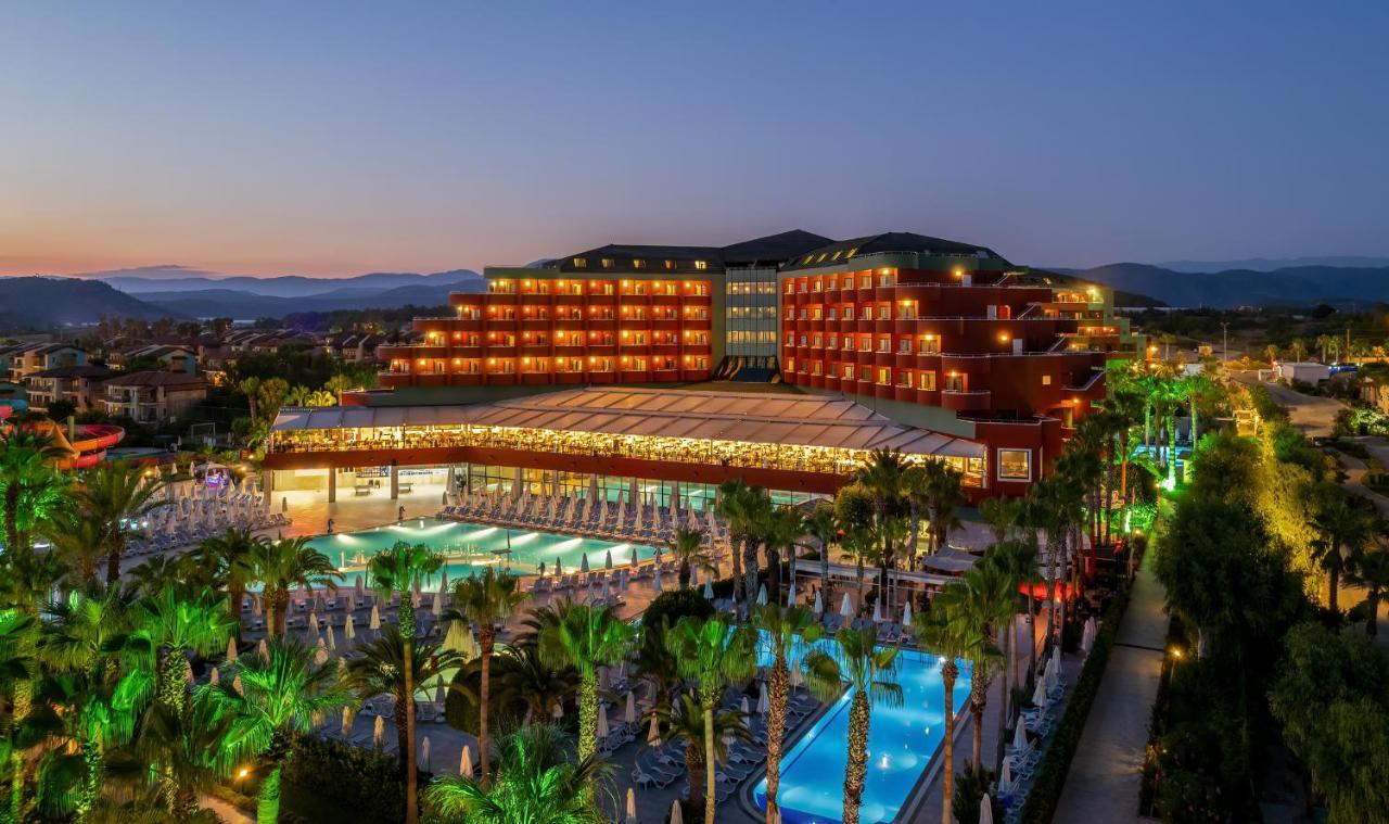 DELPHIN DELUXE — ALANYA