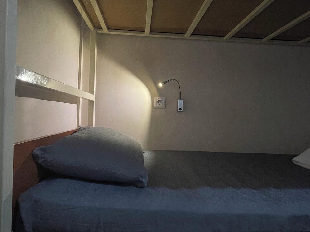 TAKSIM CITY HOSTEL (ADULTS ONLY) — ISTANBUL — фотография отеля №3
