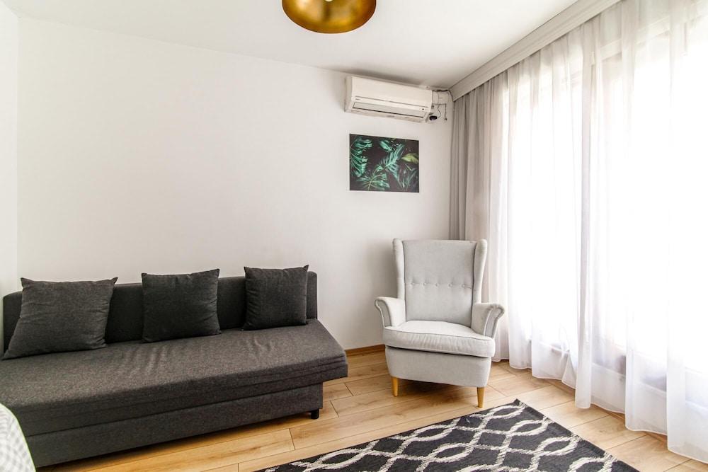 SINGLE HOUSE LUMINOUS AND CHIC FLAT IN FATIH — ISTANBUL — фотография отеля №8