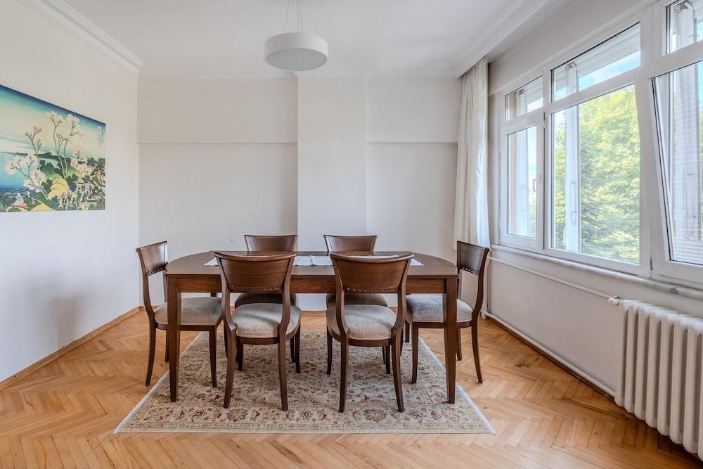 FLAT WITH BALCONY 4 MIN TO AKMERKEZ MALL IN ETILER — ISTANBUL — fotografie hotel nr. 8