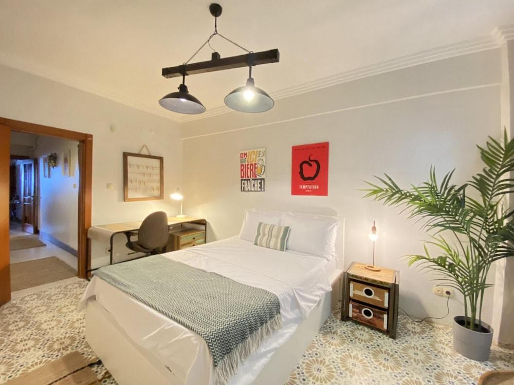 MISSAFIR FLAT WITH BOSPHORUS VIEW IN KUZGUNCUK — ISTANBUL — фотография отеля №6