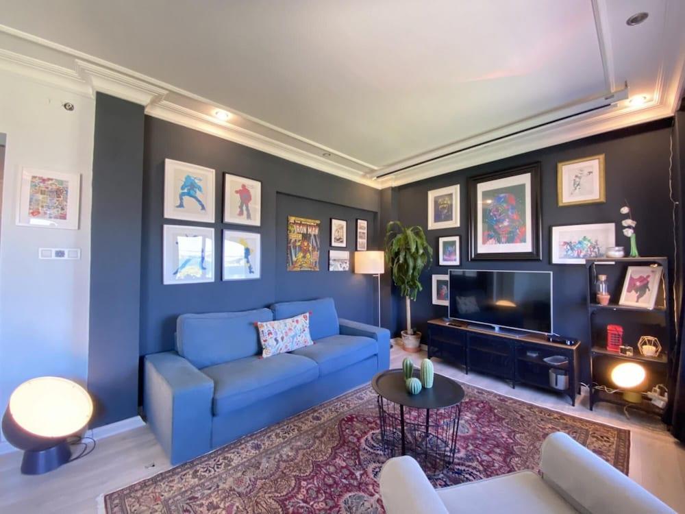 FLAT WITH BOSPHORUS VIEW AND BACKYARD IN USKUDAR — ISTANBUL — фотография отеля №28
