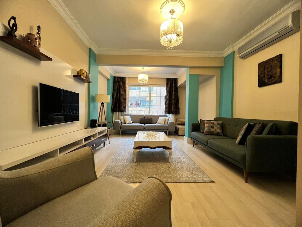 MODERN APARTMENT NEAR OSMANBEY METRO STATION — ISTANBUL