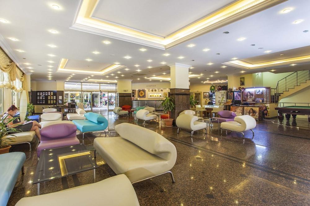 KLEOPATRA ROYAL PALM — ALANYA