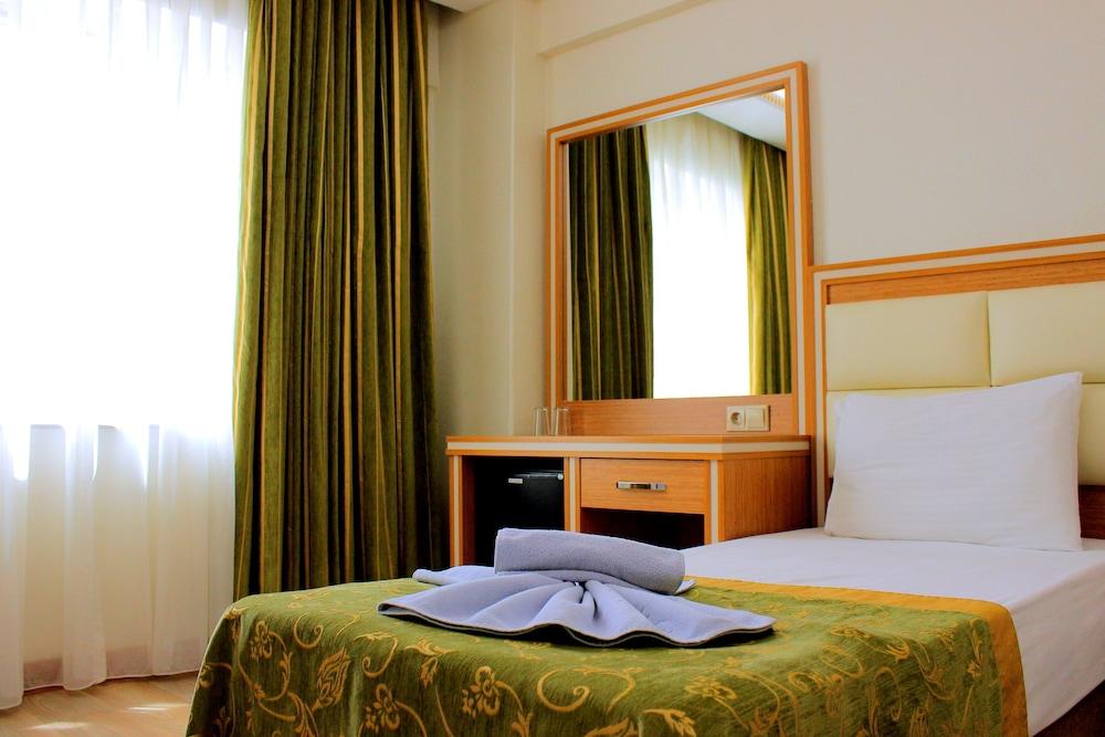 BUYUK PARIS — ISTANBUL — fotografie hotel nr. 6